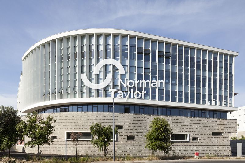 Location bureaux 177 m² divisibles à partir de 25 m²