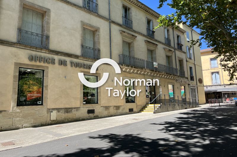 Location local commercial 170 m² non divisibles