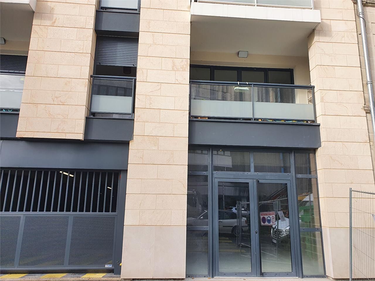 Vente local commercial 59.00 m² à BORDEAUX