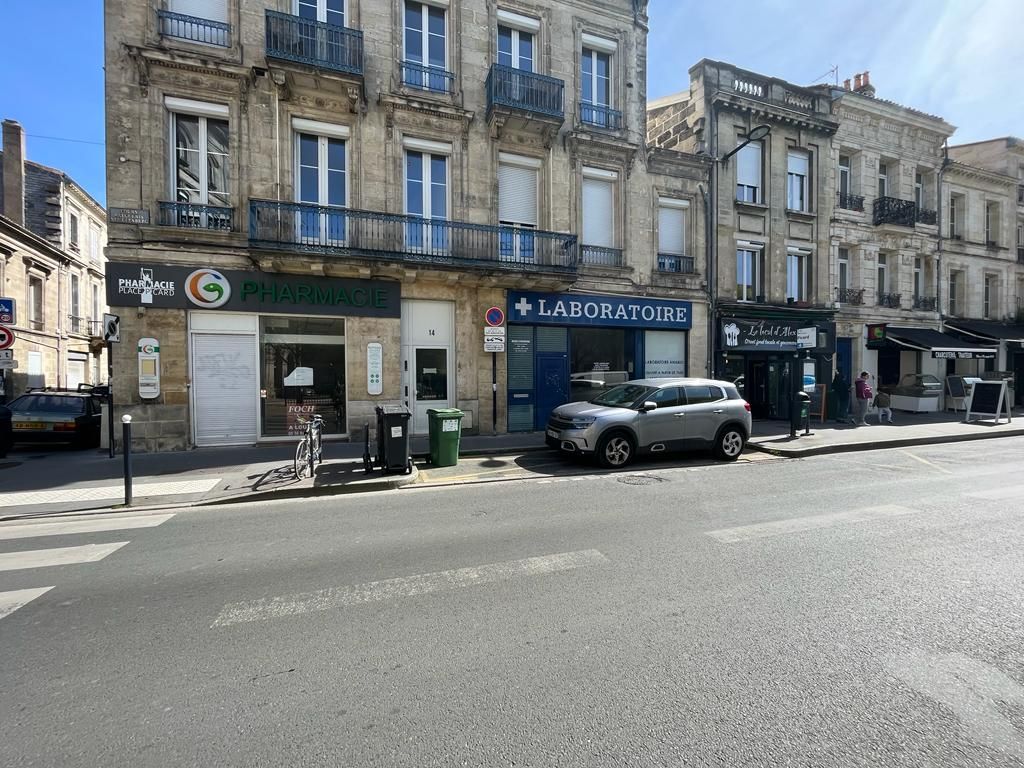 Location bureaux 220.00 m² à BORDEAUX