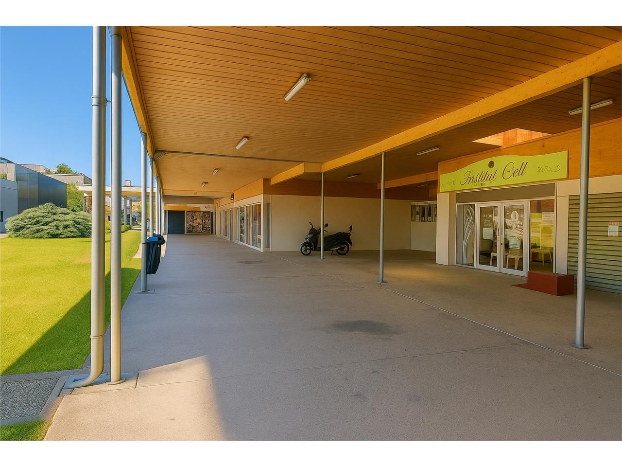 Location local commercial 50.00 m² à CESTAS