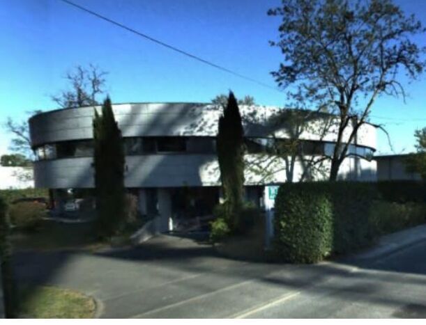 Location bureaux 153.00 m² à Merignac