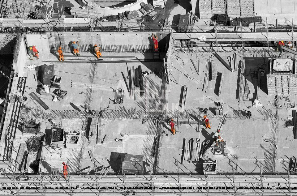 Local d'activité et bureaux à louer à Domessin - 300 m²