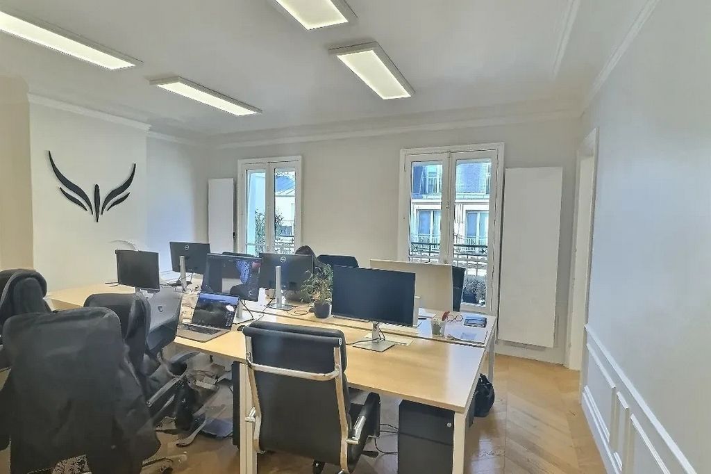 Location bureaux 78 m² non divisibles