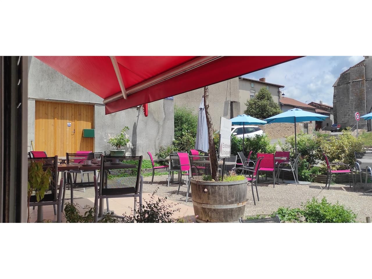 Vente fonds de commerce 200.00 m² à BERNEUIL