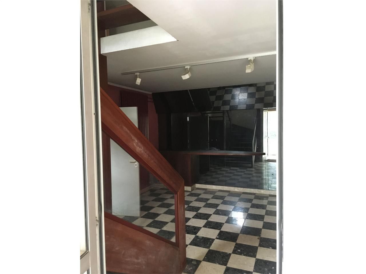 Location bureaux 435.00 m² à LIMOGES