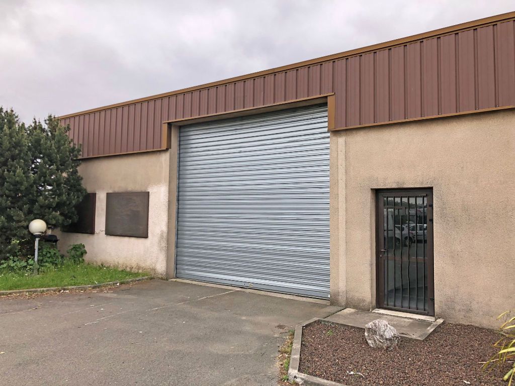 Location local 262.00 m² à COLOMIERS