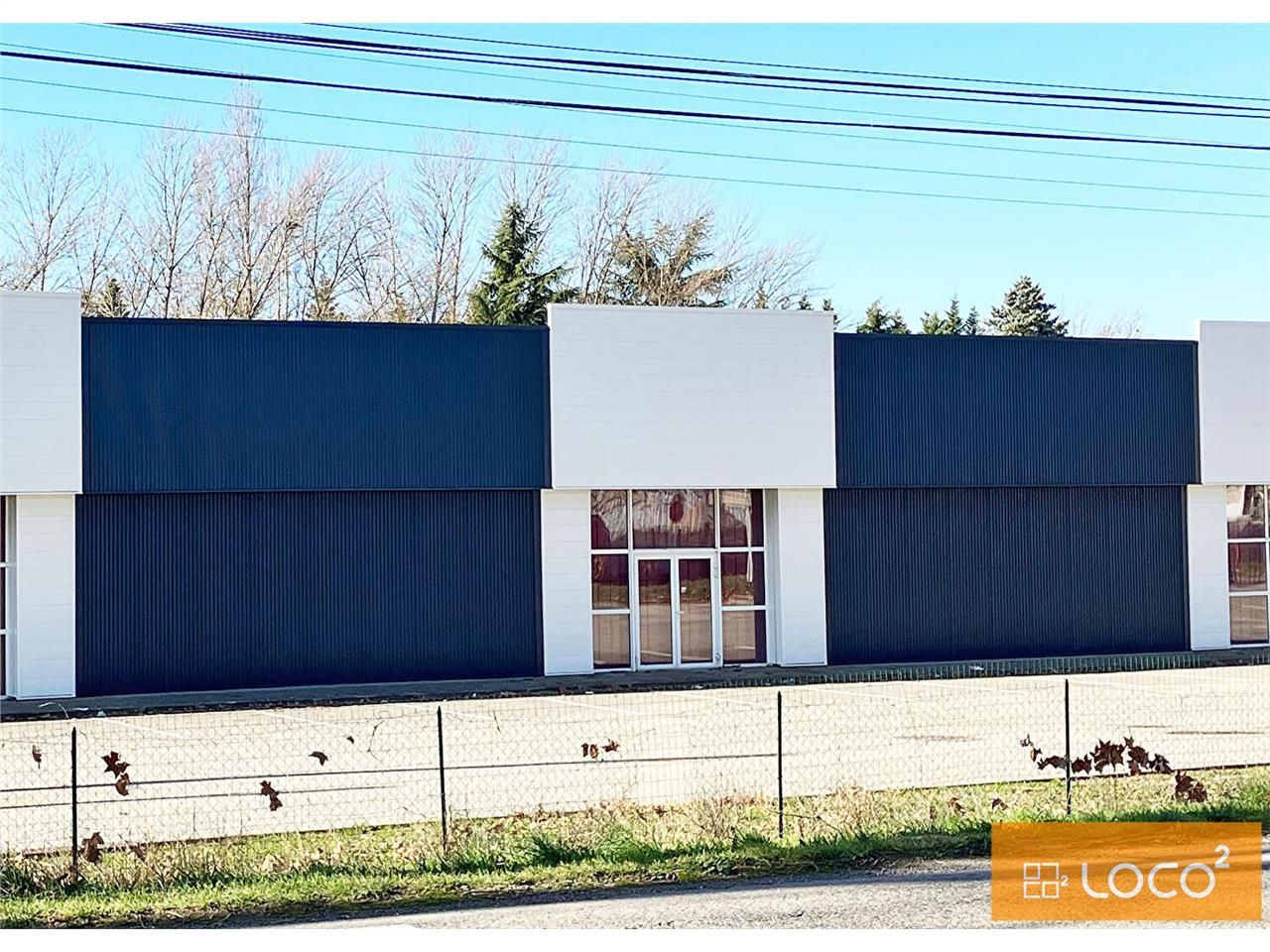 Location local commercial 356.16 m² à SAINT JORY