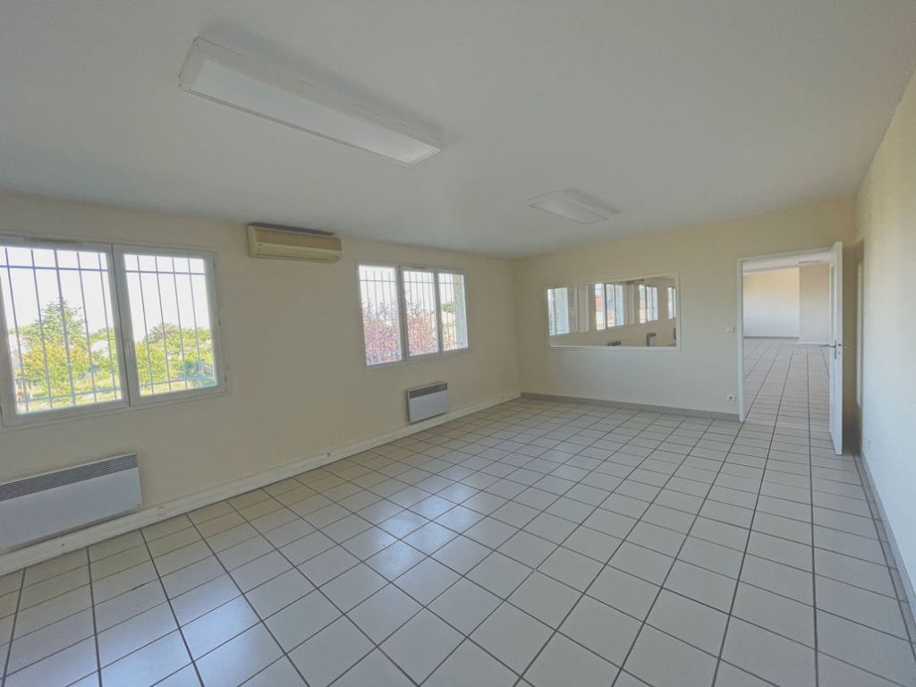 Location bureaux 65.00 m² à TOURNEFEUILLE