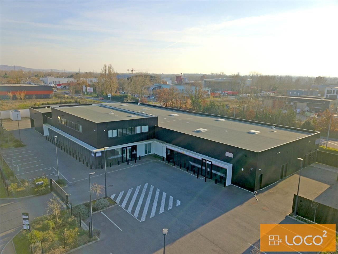 Location local 2242.00 m² à VILLENEUVE TOLOSANE