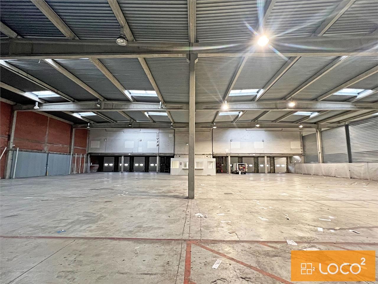 Location local 1597.00 m² à TOULOUSE