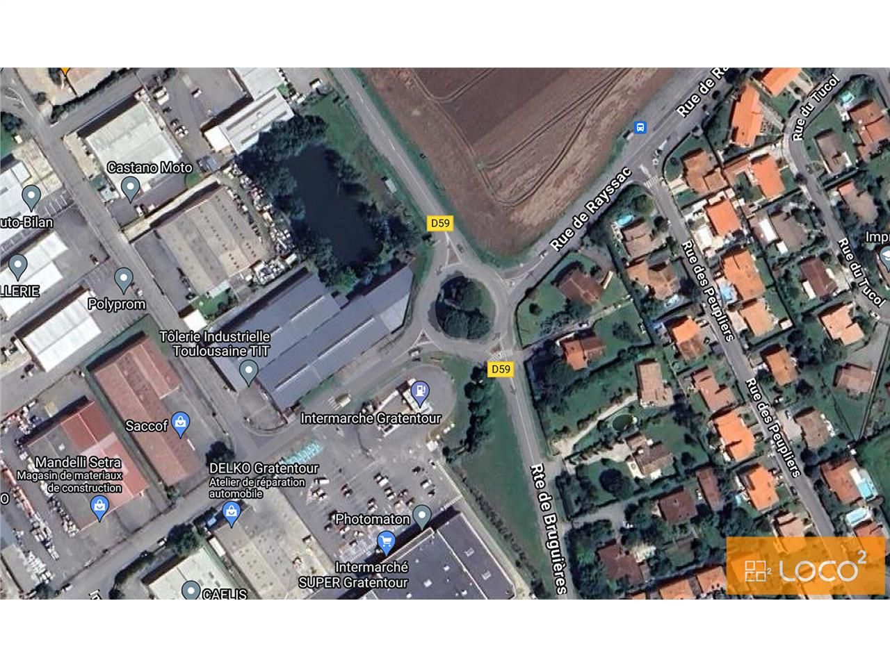 Location local commercial 146.00 m² à GRATENTOUR