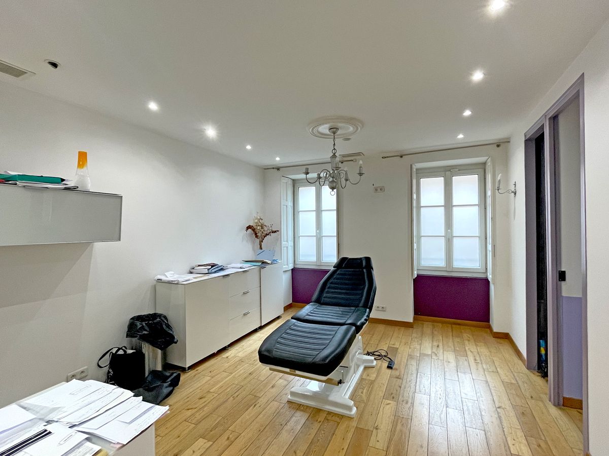 Location bureaux 180.00 m² à TOULOUSE