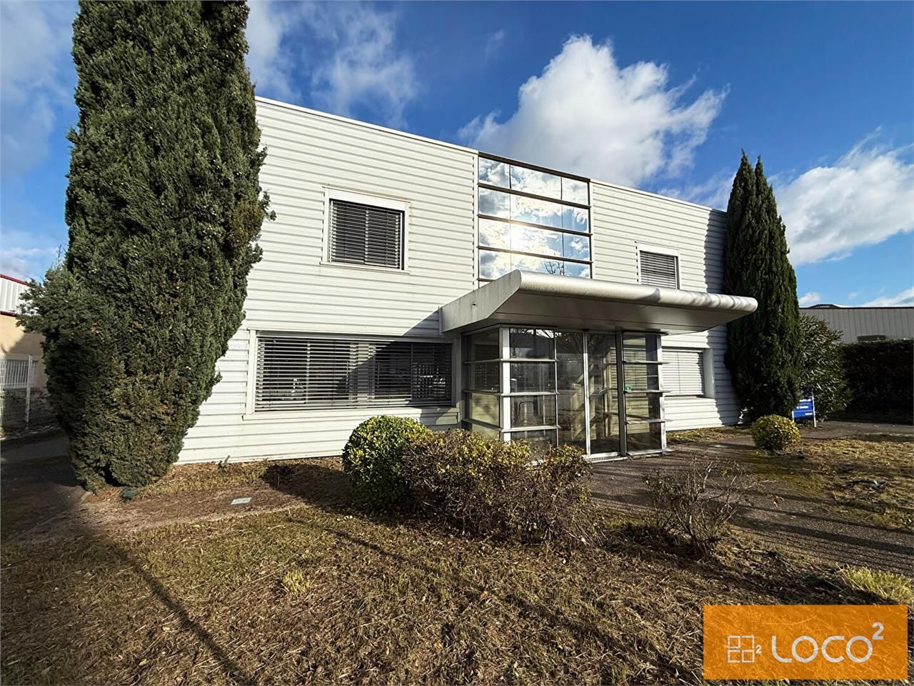 Vente local 596.00 m² à CORNEBARRIEU