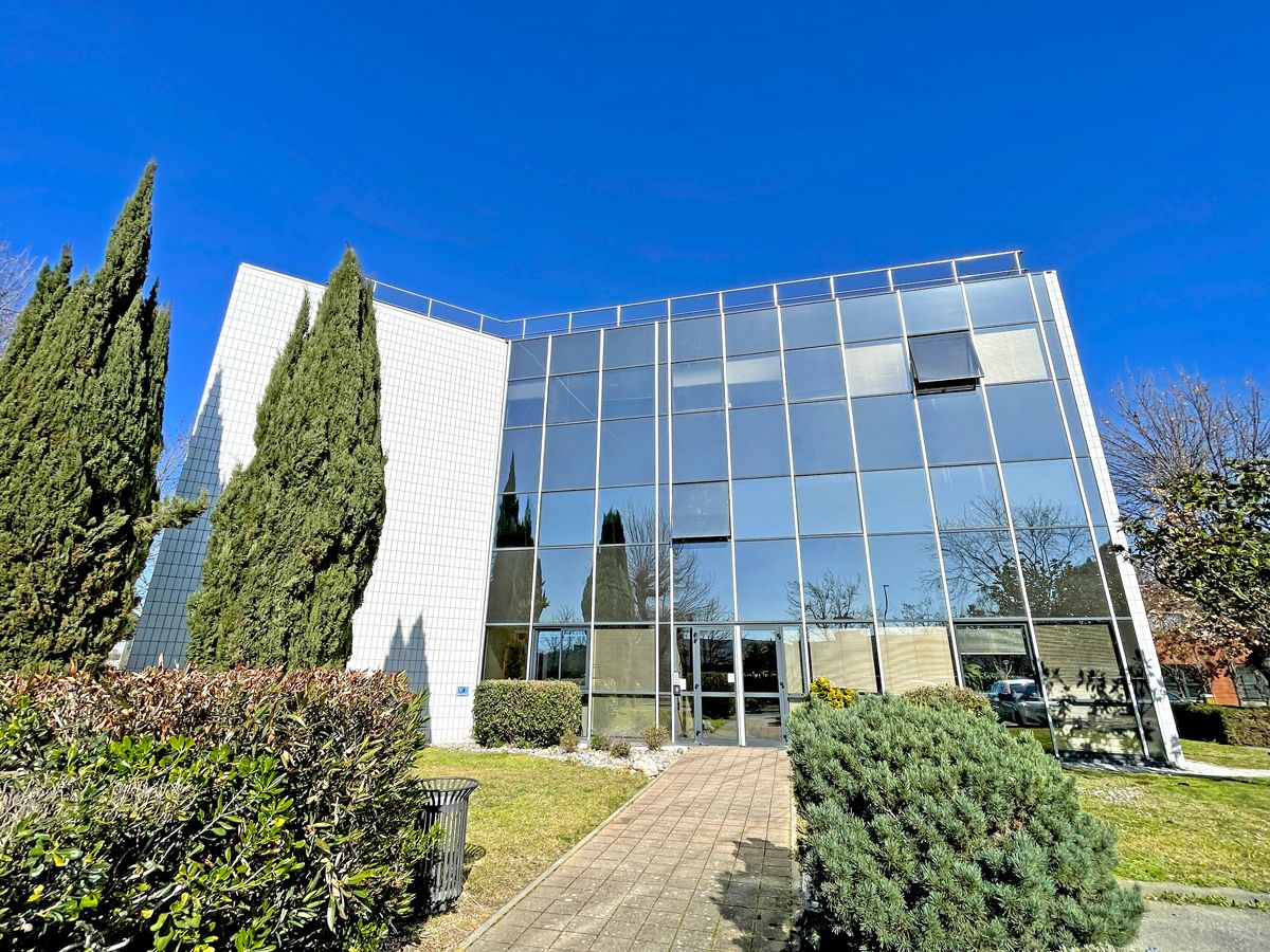 Location bureaux 1100.00 m² à TOULOUSE