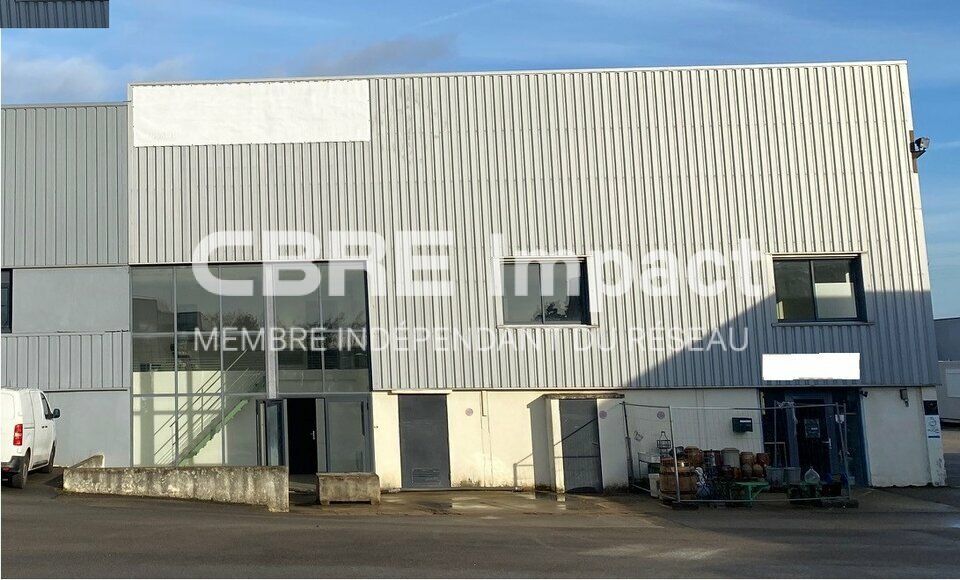Location local d''activites 770 m² non divisibles