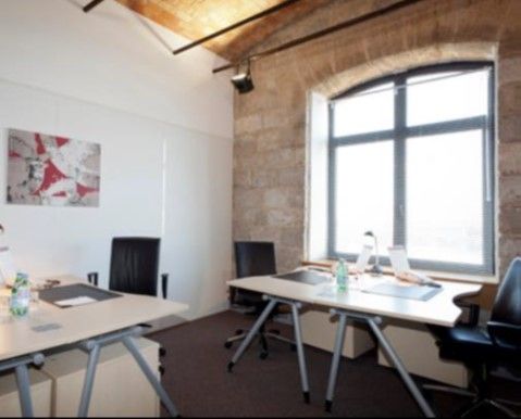 Location centre d'affaires 0 m² non divisibles