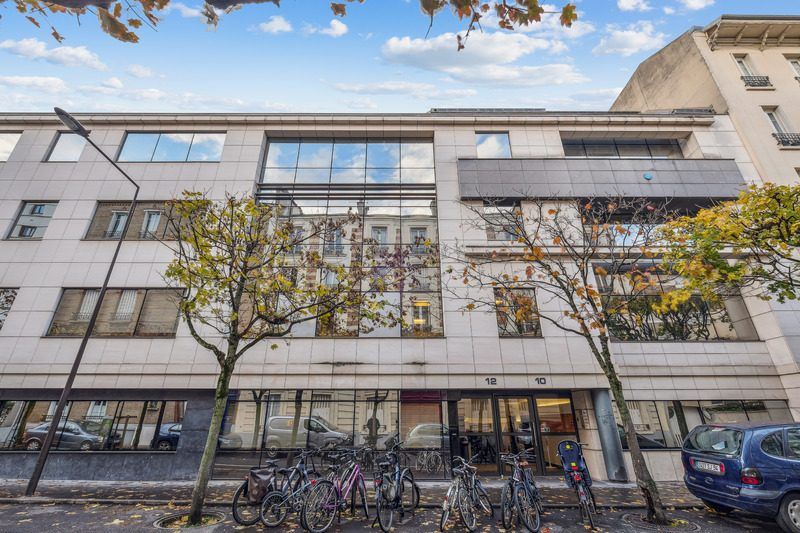 Location bureaux 948 m² à Vincennes