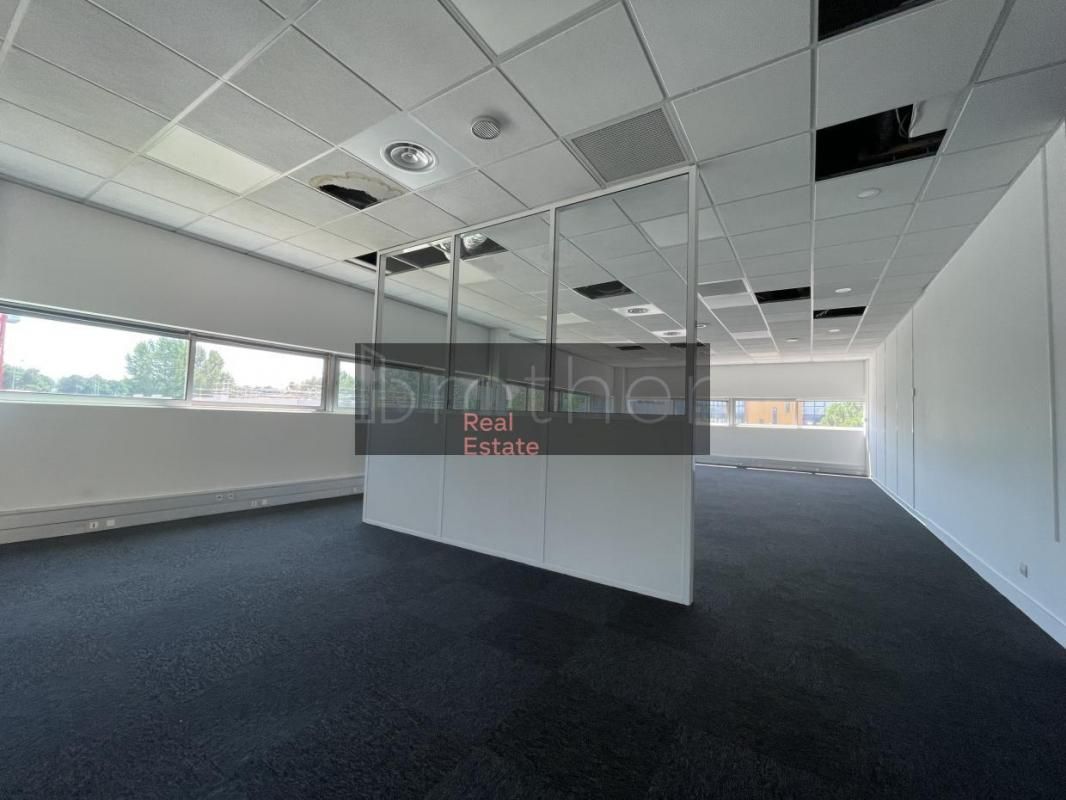 Vente bureaux 149 m² non divisibles
