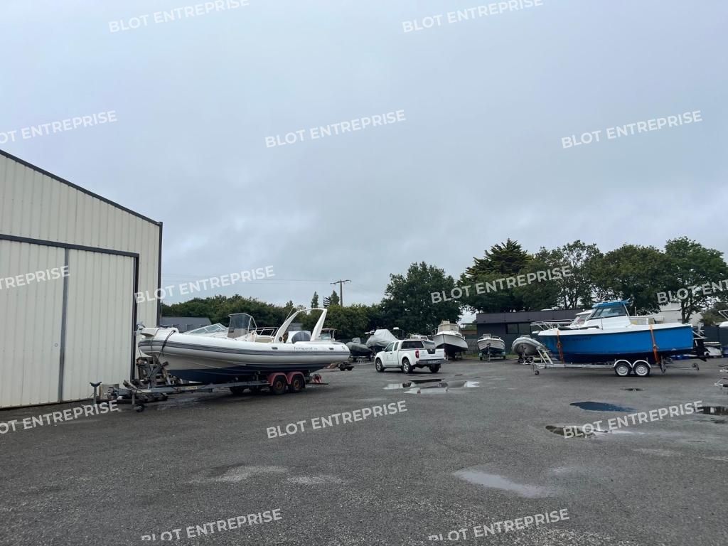 Vente entrepôts 400 m² non divisibles