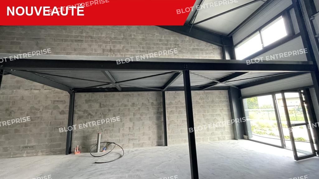 Vente entrepôts 158 m² non divisibles