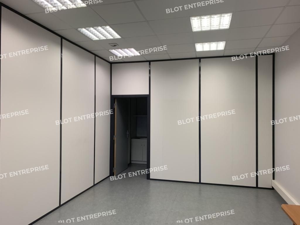 Location bureaux 54 m² non divisibles