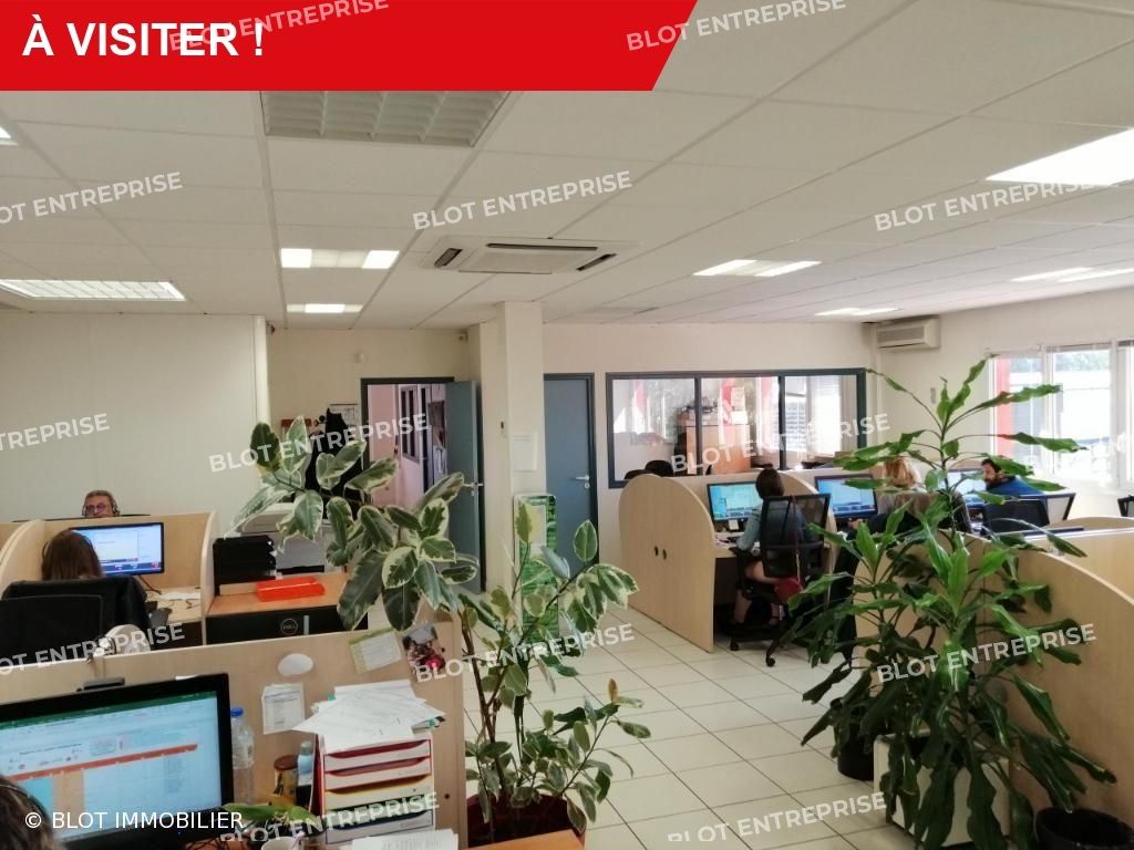 Location bureaux 200 m² non divisibles