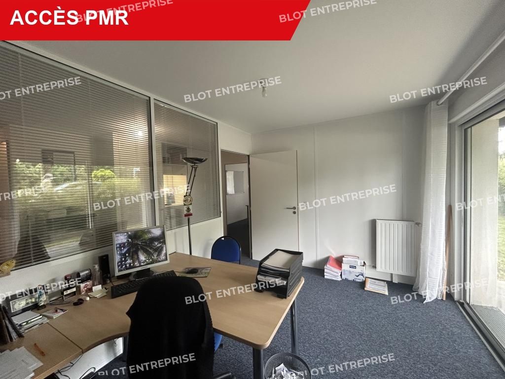 Location bureaux 64 m² non divisibles