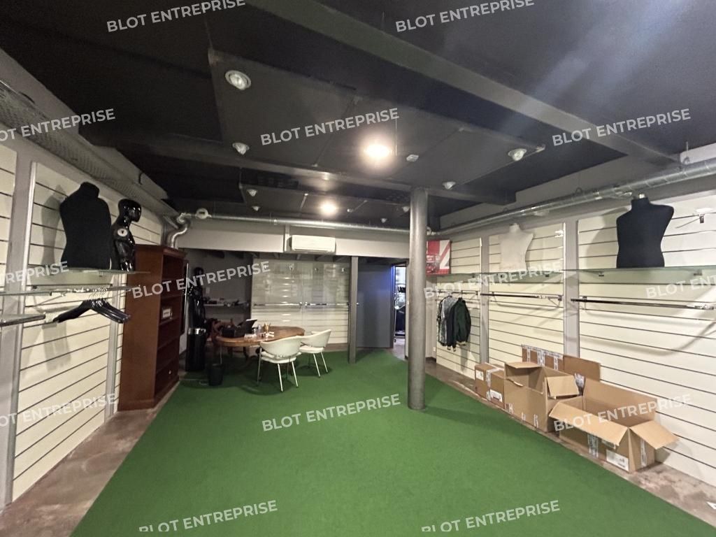 Vente bureaux 235 m² non divisibles