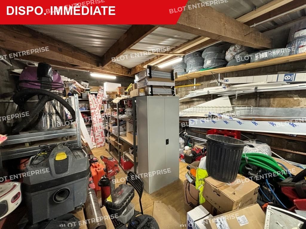 Vente entrepôts 35 m² non divisibles