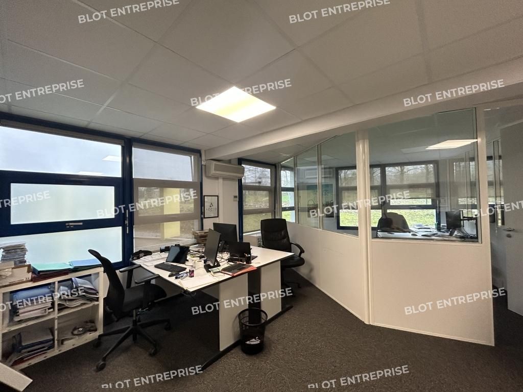 Location bureaux 197 m² non divisibles