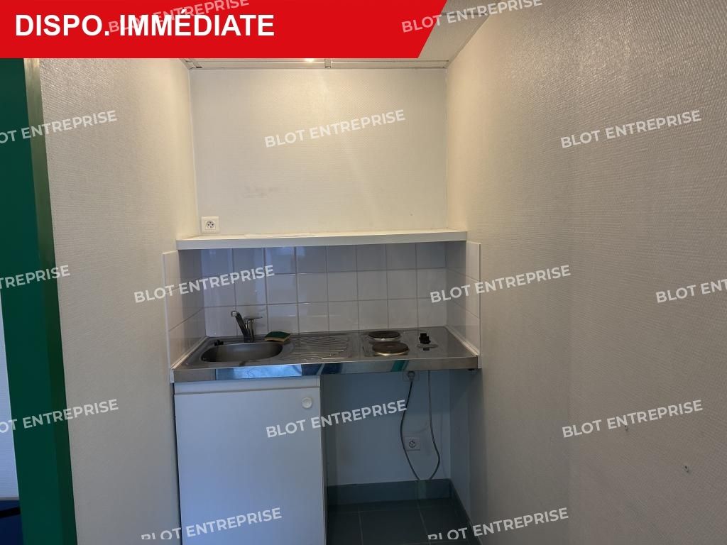 Location bureaux 80 m² non divisibles