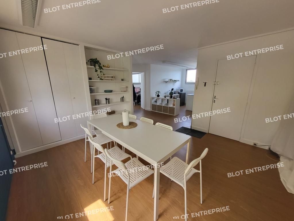 Location bureaux 115 m² non divisibles