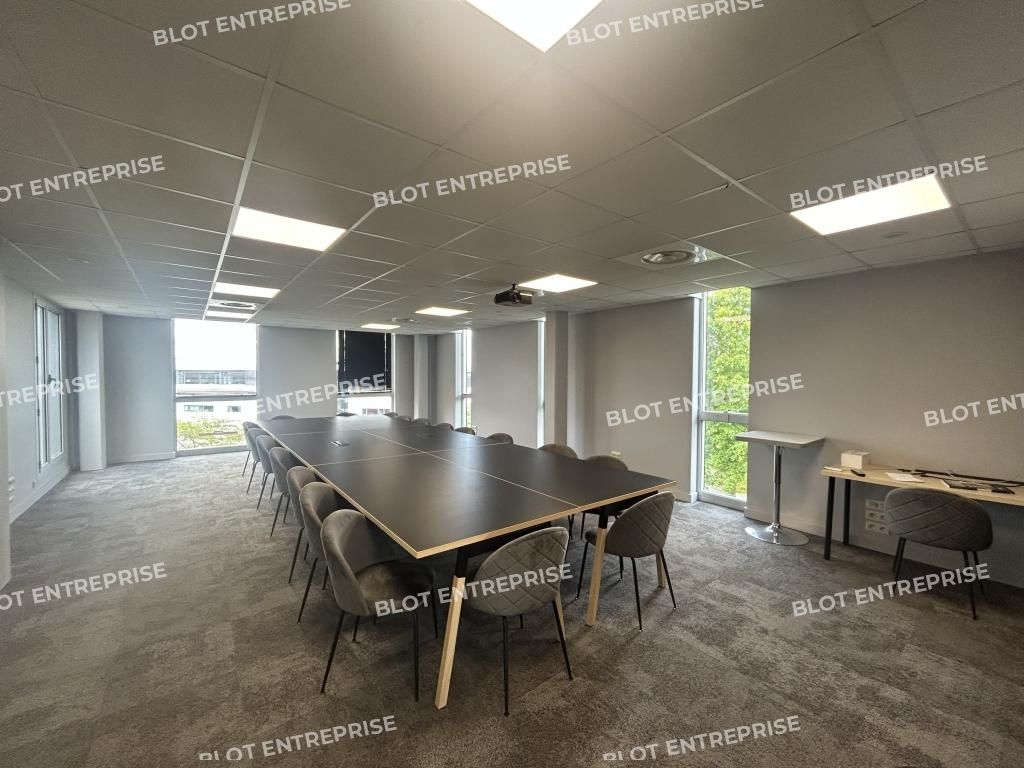 Vente bureaux 199 m² non divisibles