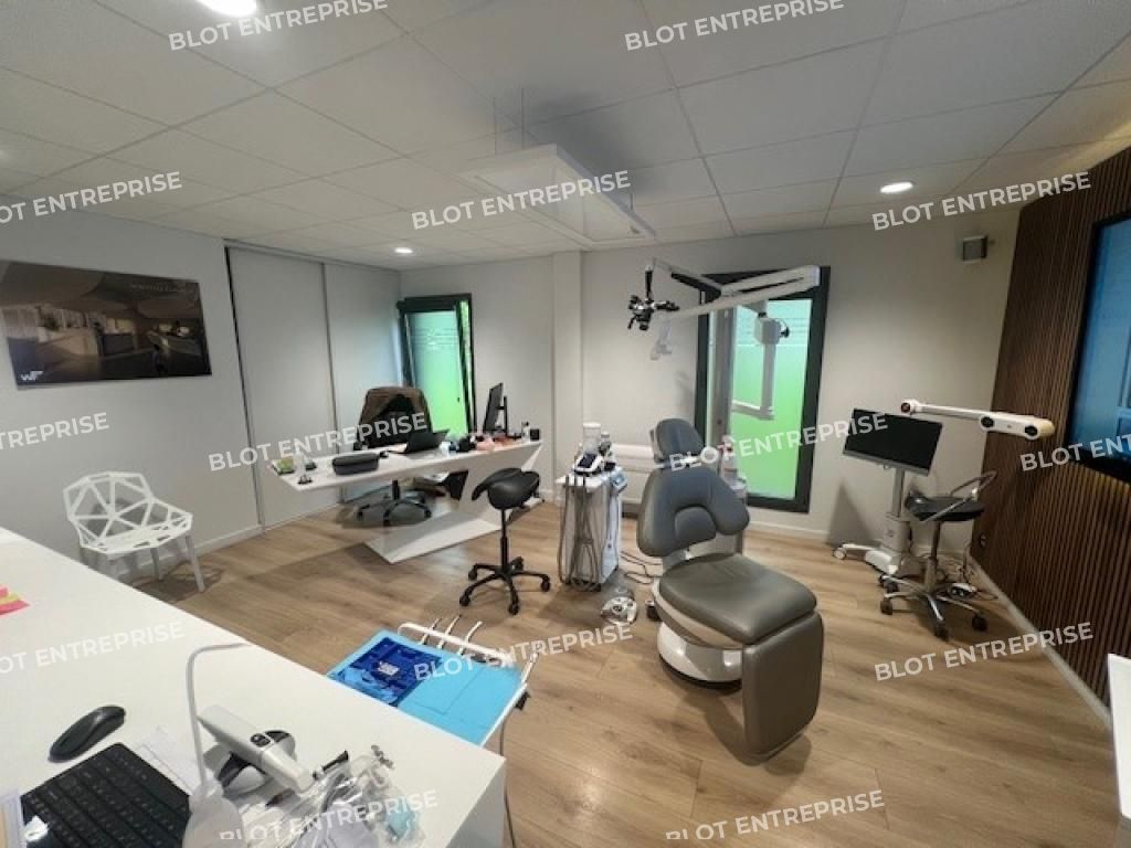 Vente bureaux 314 m² non divisibles