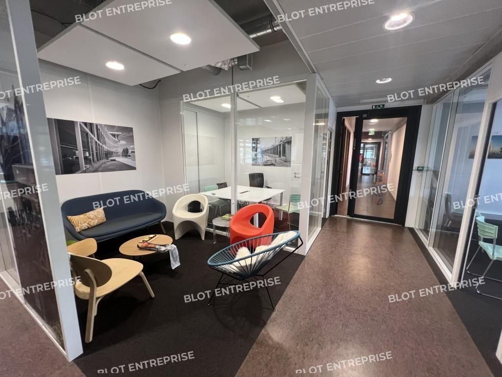 Location bureaux 645 m² non divisibles