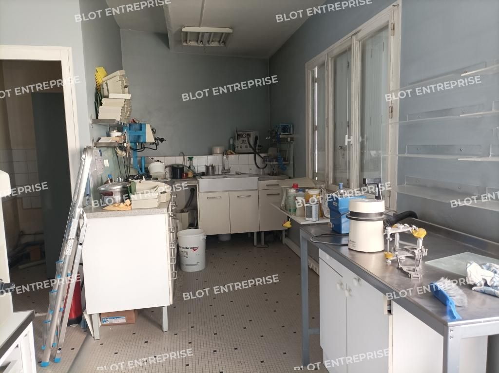 Location bureaux 70 m² non divisibles