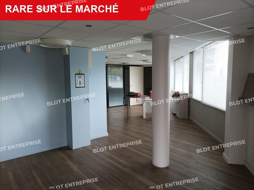 Location bureaux 86 m² non divisibles