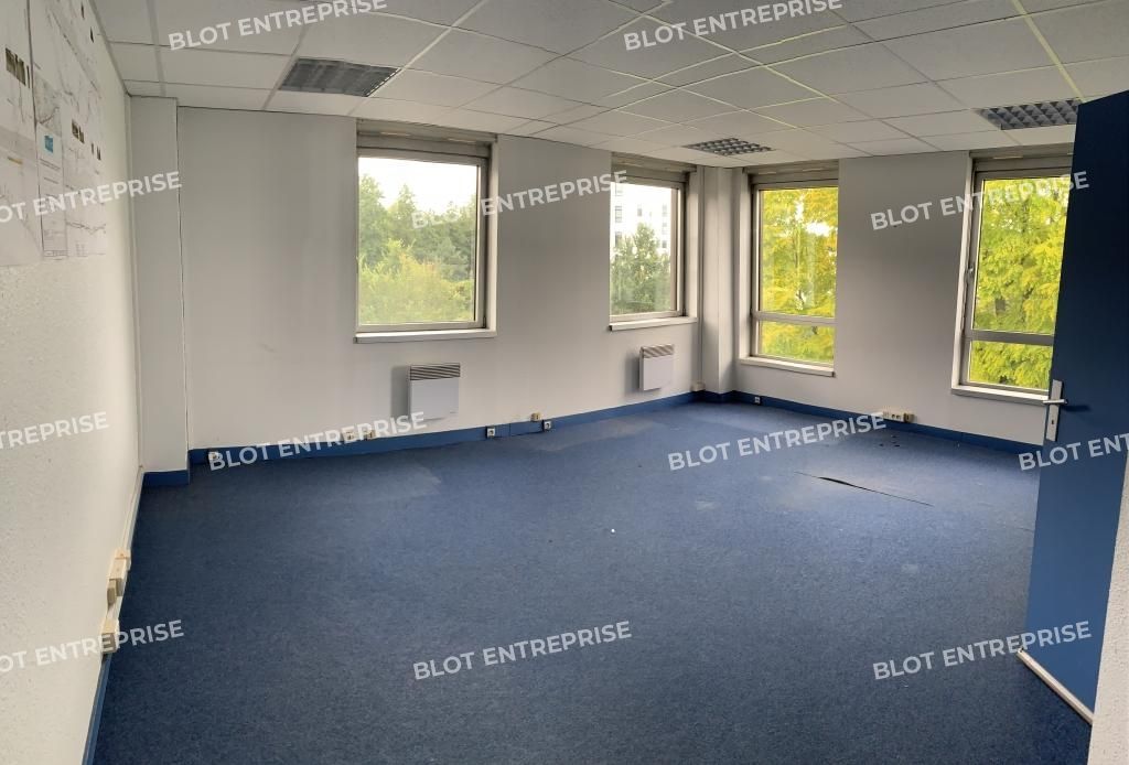 Location bureaux 168 m² non divisibles