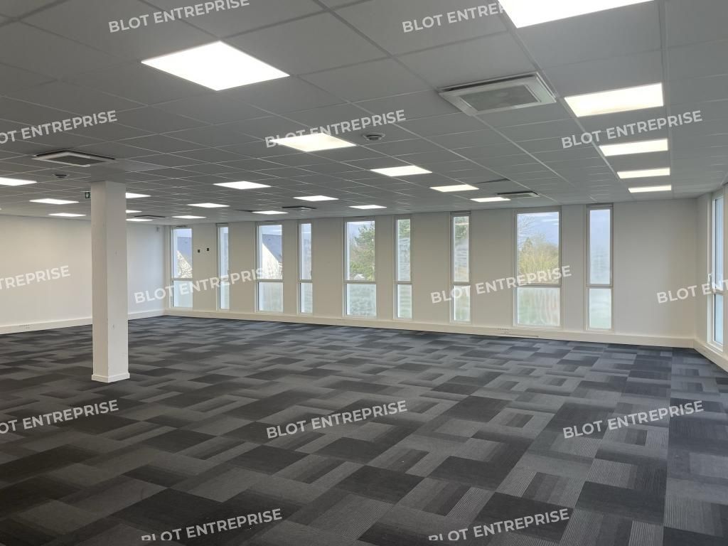 Vente bureaux 218 m² non divisibles