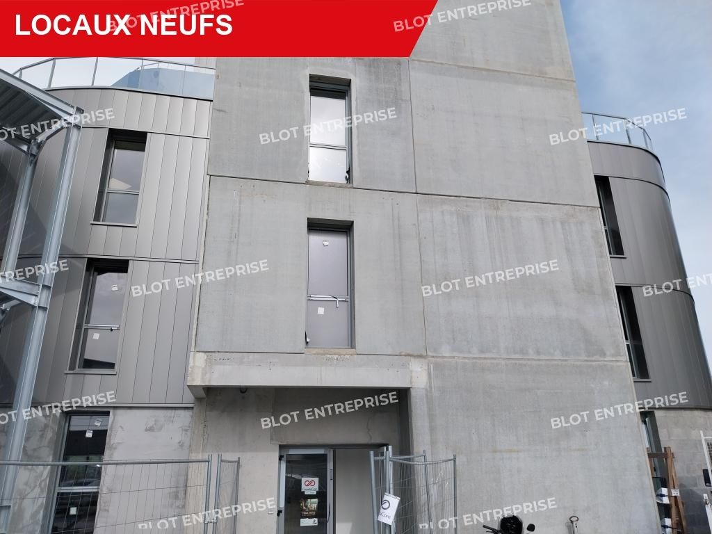 Location bureaux 137 m² non divisibles