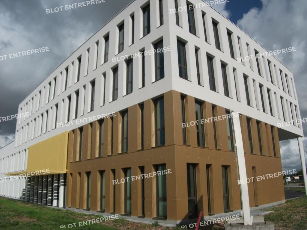 Location bureaux 402 m² non divisibles