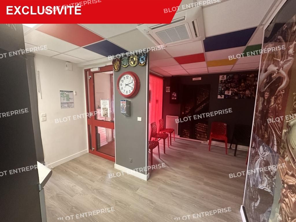Vente local commercial 125 m² non divisibles