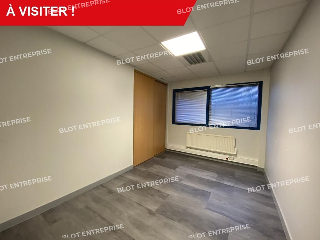 Vente entrepôts 400 m² non divisibles