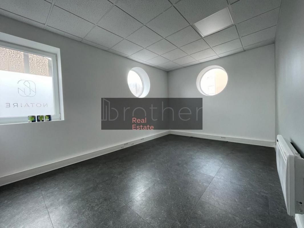 Location bureaux 120 m² non divisibles