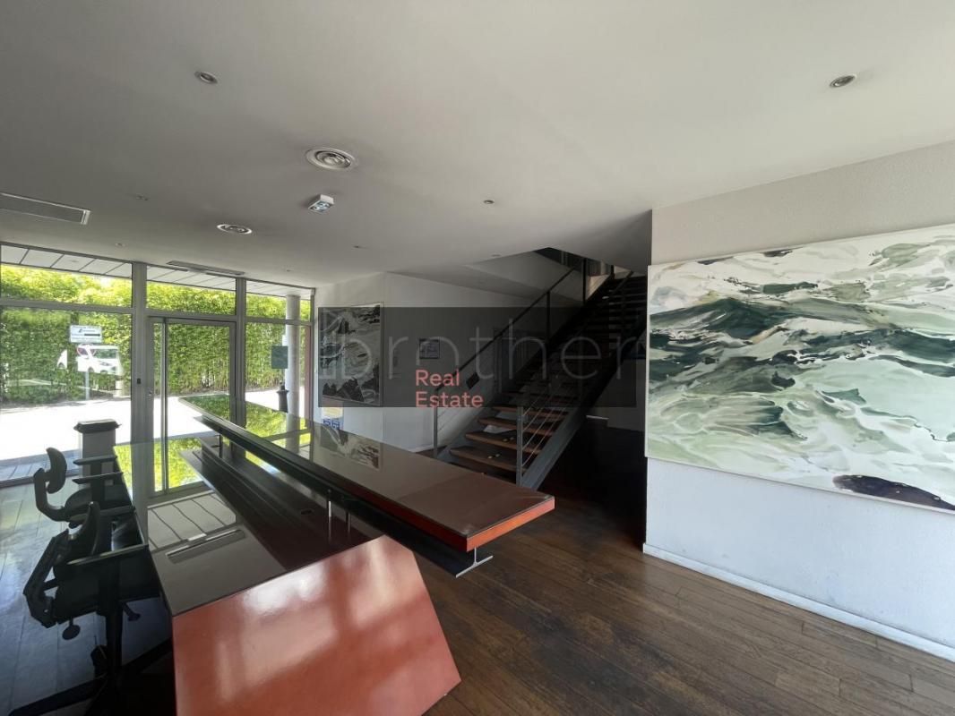 Location bureaux 565 m² non divisibles