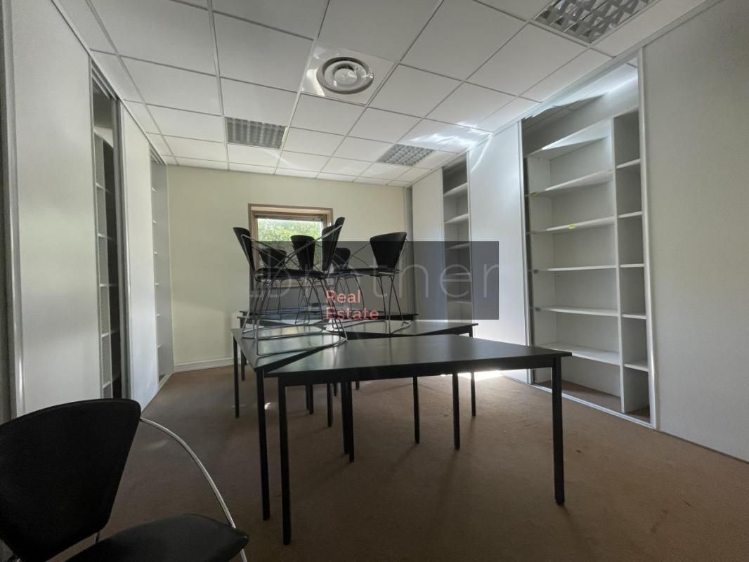 Location bureaux 395 m² non divisibles
