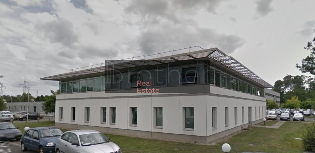 Location bureaux 1157 m² divisibles à partir de 133 m²