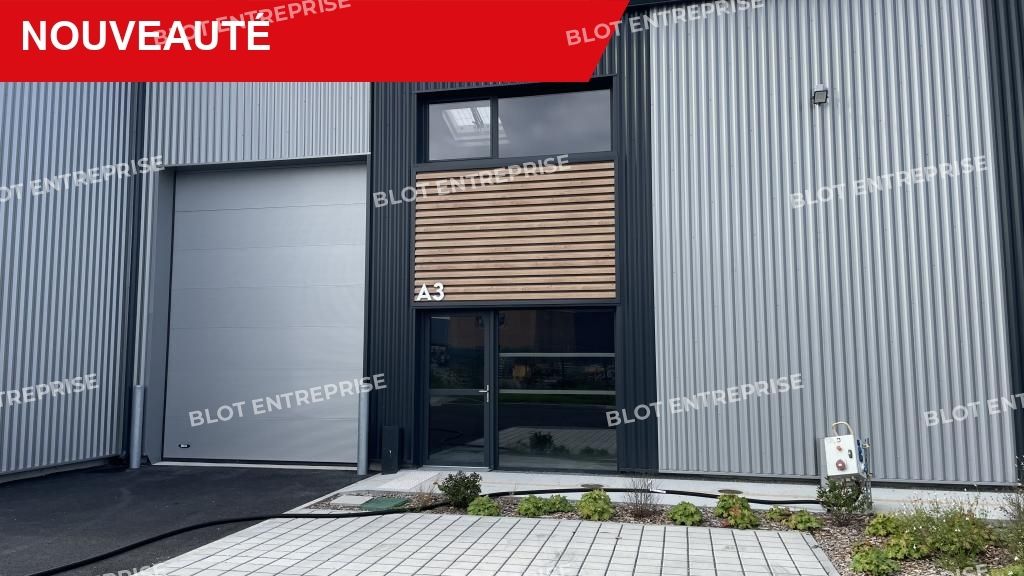 Vente entrepôts 158 m² non divisibles