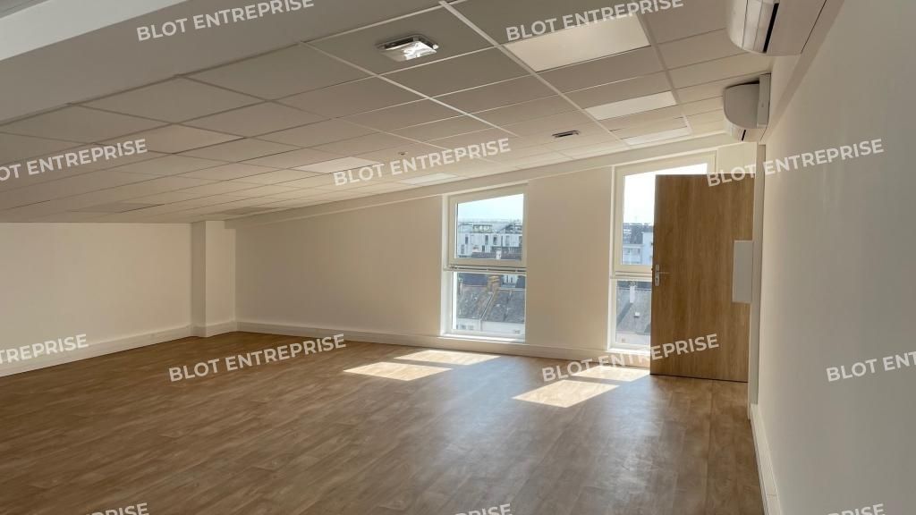 Location bureaux 59 m² non divisibles